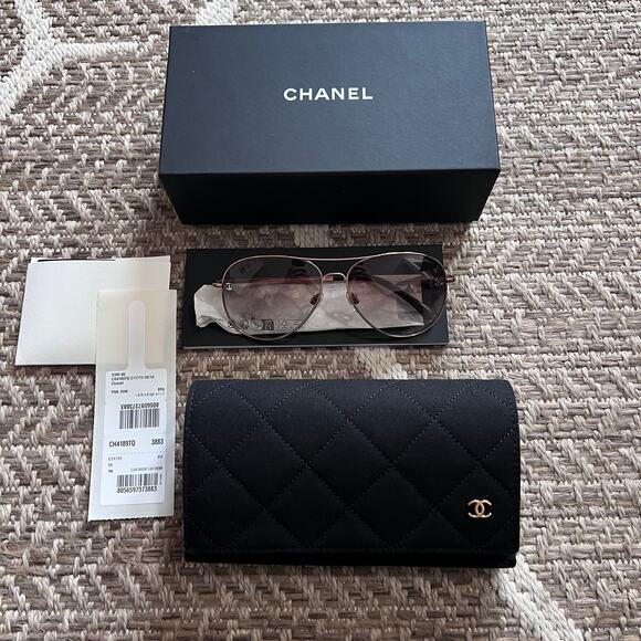 Chanel Pilot Sunglasses - Picture 5 of 9